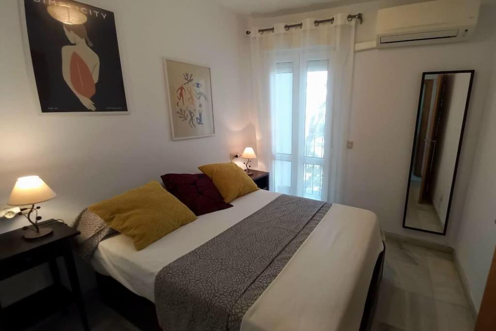 Bonito Apartamento En Centro Apartment Malaga Exterior photo